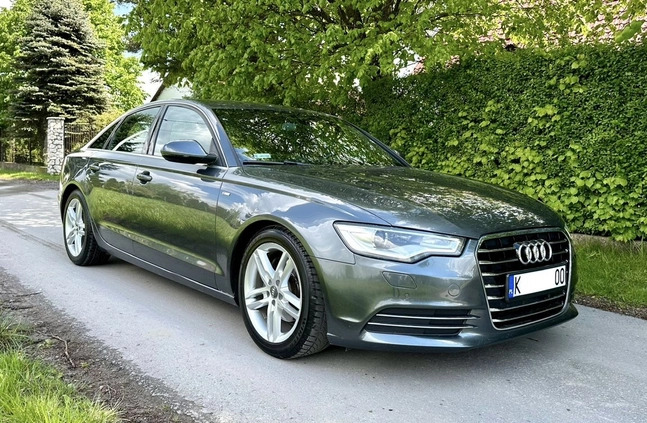 Audi A6 cena 44900 przebieg: 332100, rok produkcji 2012 z Kraków małe 667